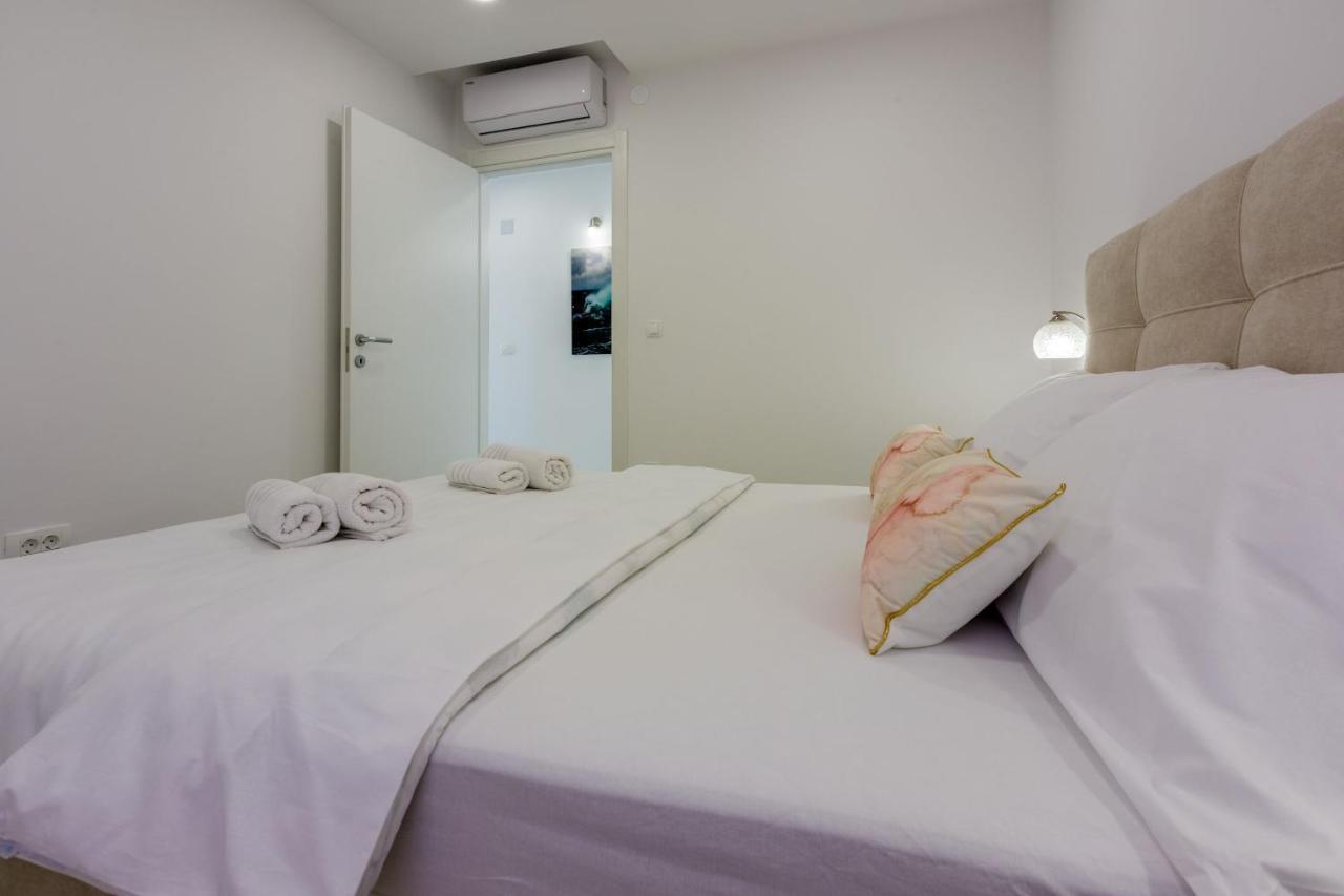 Apartments Cvetkovic ซริกเวนิซา ภายนอก รูปภาพ