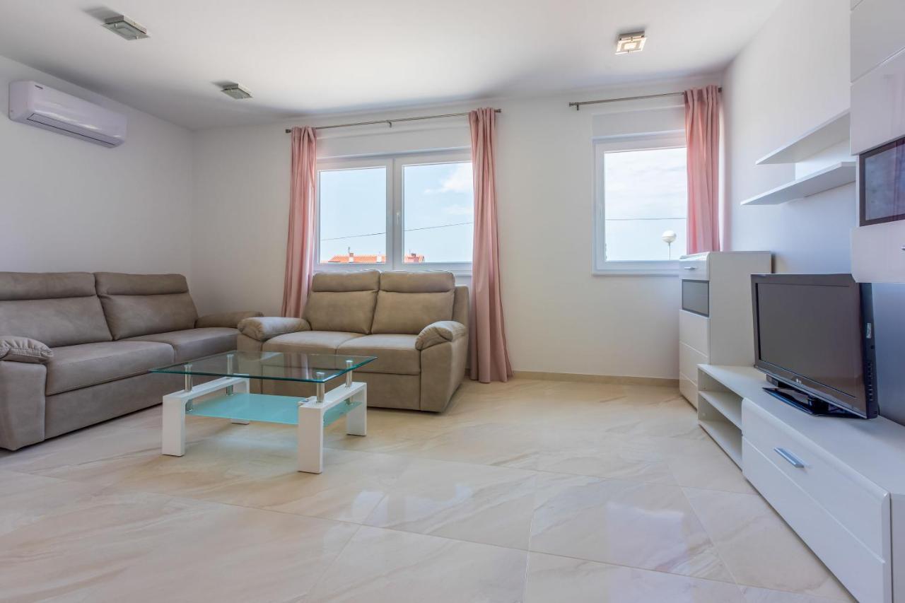 Apartments Cvetkovic ซริกเวนิซา ภายนอก รูปภาพ
