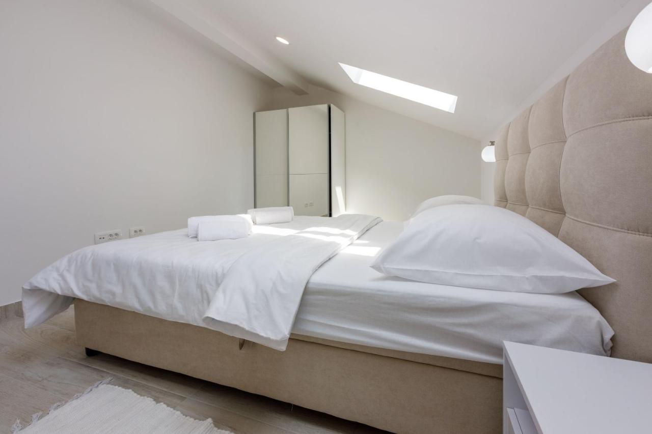 Apartments Cvetkovic ซริกเวนิซา ภายนอก รูปภาพ