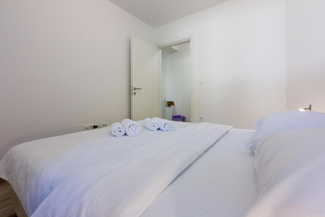 Apartments Cvetkovic ซริกเวนิซา ภายนอก รูปภาพ