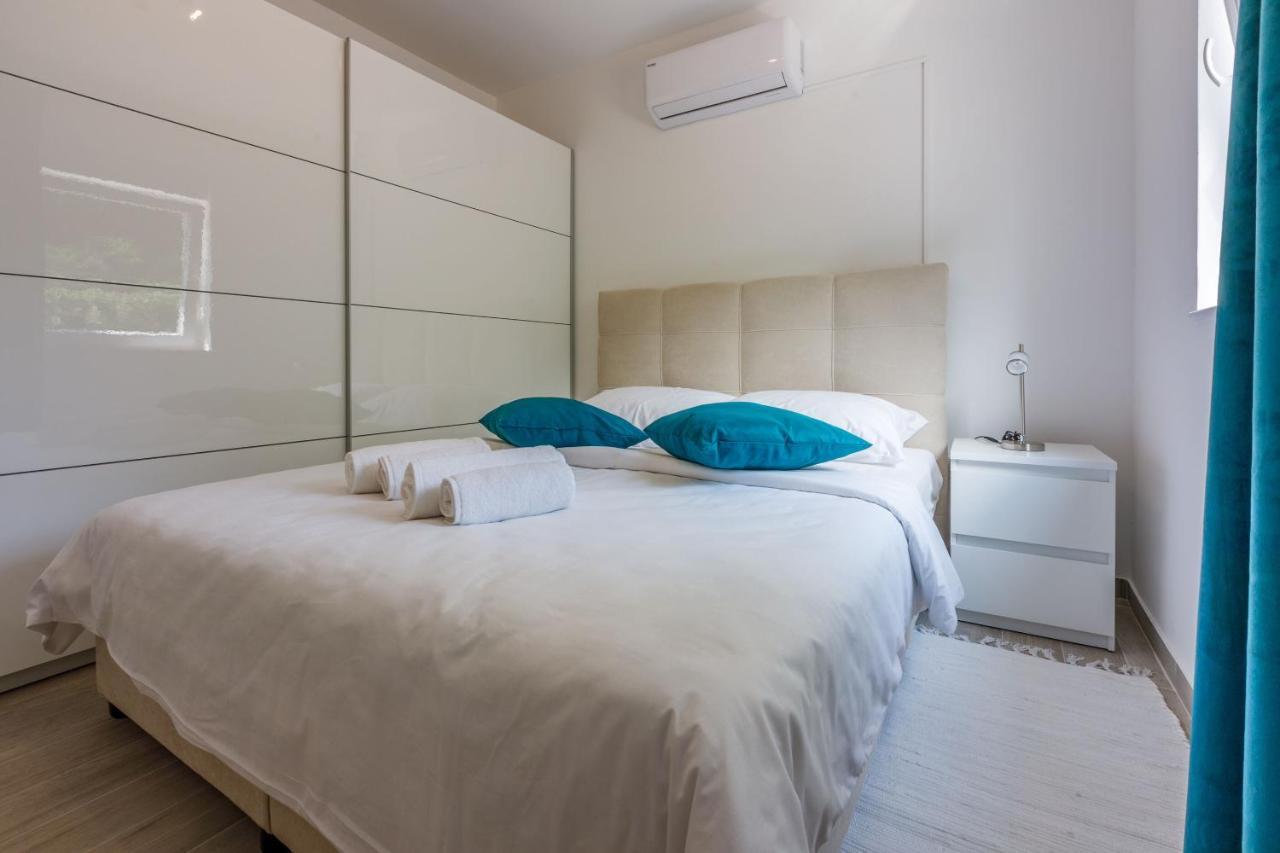 Apartments Cvetkovic ซริกเวนิซา ภายนอก รูปภาพ