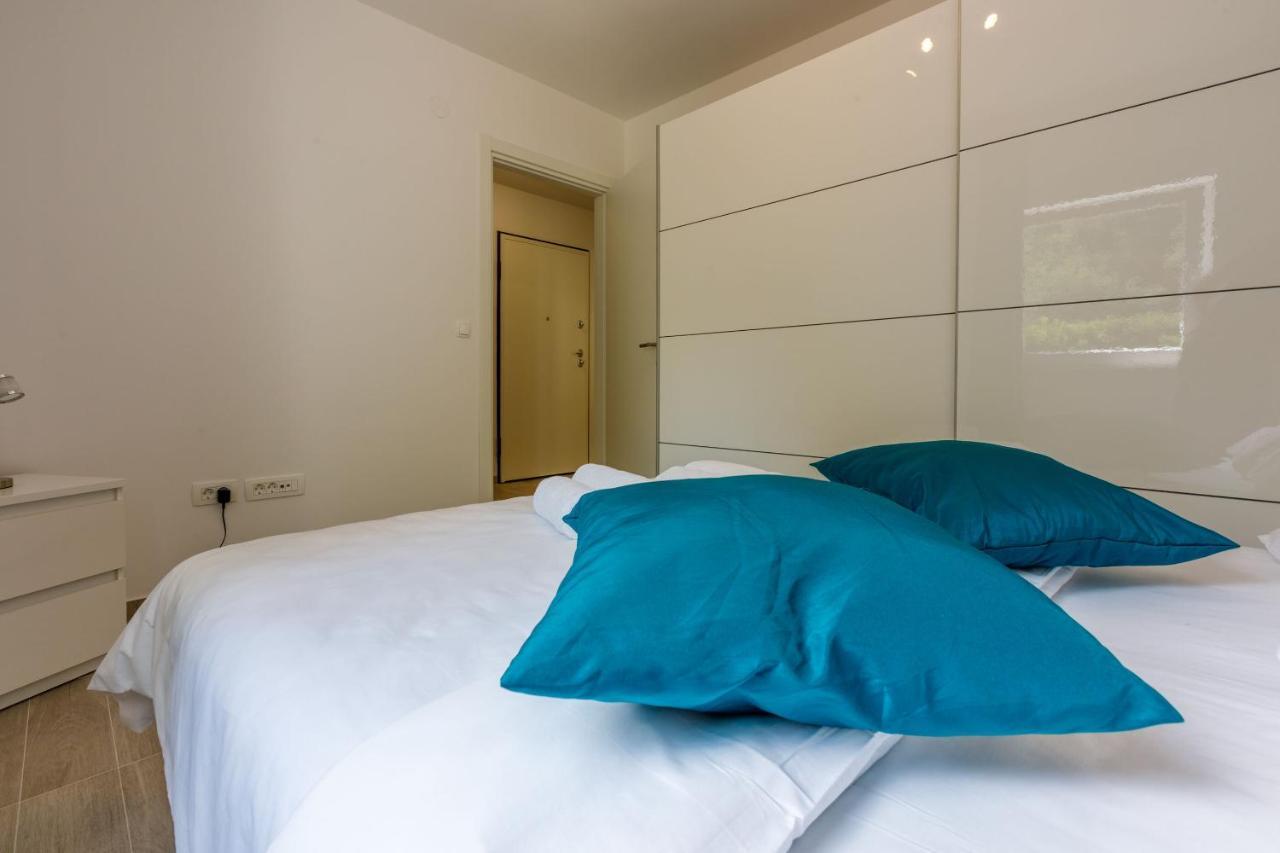 Apartments Cvetkovic ซริกเวนิซา ภายนอก รูปภาพ