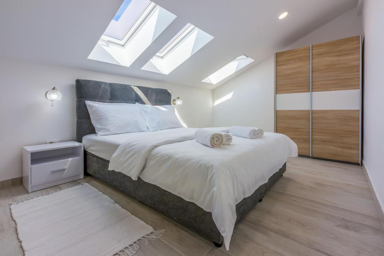 Apartments Cvetkovic ซริกเวนิซา ภายนอก รูปภาพ